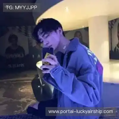 慕杰